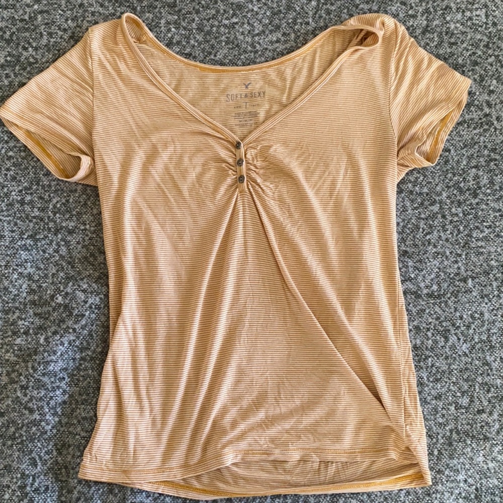 Yellow striped t shirt